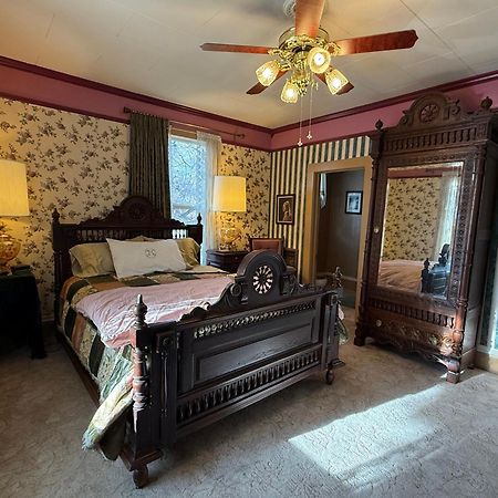 Roseberry House Bed&Breakfast Susanville Bagian luar foto