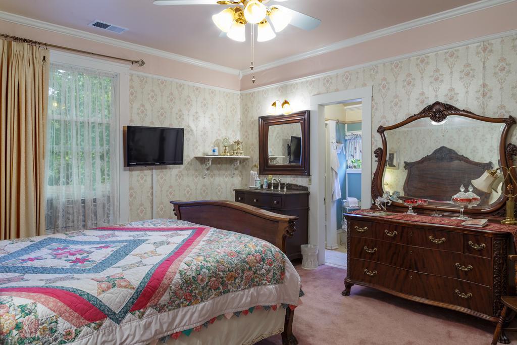 Roseberry House Bed&Breakfast Susanville Bagian luar foto