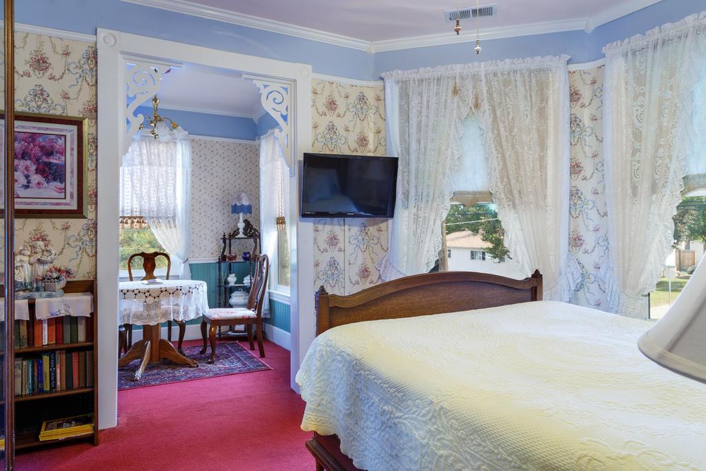 Roseberry House Bed&Breakfast Susanville Bagian luar foto